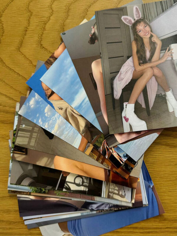 Postcard Set “Tina 1” – a collection of 20 photographs in postcard format