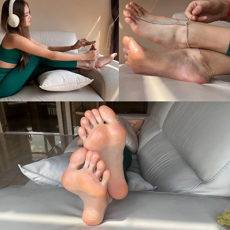 Feet: a little care and one decoration
